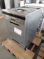 Hanseatic teilintegrierbarer Geschirrspüler HGTI4582C10T7736ES, EEK: C, Automatische Türöffnung