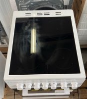 Beko Elektro-Standherd FSM57100GW, EEK: A, SimpleSteam, Heißluft mit Ringheizkörper, Zeitschaltuhr