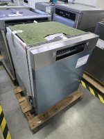 Bosch Unterbaugeschirrspüler Serie 4 SMU4EVS09E, Automatische Türöffnung für Effizienz, flexible Körbe & Schubladen, EEK: B