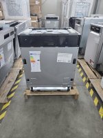 BEKO vollintegrierbarer Geschirrspüler BDIN16420, EEK: E, Besteckkorb, HygieneIntense, GlassShield - Glasschutzsystem, Quick&Shine