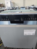 SIEMENS teilintegrierbarer Geschirrspüler iQ300 SN53ES22CE, 14 Maßgedecke, Automatische Türöffnung für mehr Effizienz, flexible Körbe