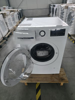 BOSCH Waschmaschine Serie 6 WGG244ZV0, 9 kg, 1400 U/min, Knitter-Programm Iron Assist, Speed Perfect, Nachlegefunktion