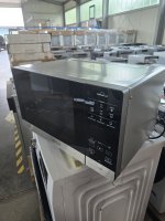 Bauknecht MW 49 SL Mikrowelle, 800 Watt, freistehend, Grillfunktion, Heißluftfunktion & Dampffunktion