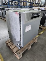 Bosch SMI4EVS09E Geschirrspüler, teilintegrierbarer Geschirrspüler Serie 4,14 Maßgedecke, Automatische Türöffnung für Effizienz, flexible Körbe & Schubladen