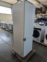 Samsung BRB80F26BDF0 Kühl-/Gefrierkombination, Integriert 264 l Weiß