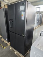 Hisense Side by side Kühlschrank RQ5P470SYFD, Wasser-/Eisspender, EEK: D, Total NoFrost, Metal-Tech-Cooling, MyFreshChoice-Fach