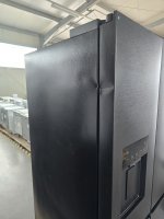 Hisense Side by side Kühlschrank RQ5P470SYFD, Wasser-/Eisspender, EEK: D, Total NoFrost, Metal-Tech-Cooling, MyFreshChoice-Fach
