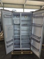 Bauknecht SBS IW E90 Pearl Side-by-Side Kühlschrank, Side-by-Side, 179 cm hoch, 91 cm breit, Wasser- & Eiswürfelspender – jederzeit Wasser, Eis & Crushed Eis