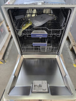 SIEMENS teilintegrierbarer Geschirrspüler iQ300 SN53ES04TE, 13 Maßgedecke, Automatische Türöffnung für Effizienz, flexible Körbe