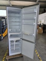 Samsung Kühl-/Gefrierkombination 7300A Serie RB38C607AS9, No Frost+, SpaceMax, Wifi & AI Energy Mode, EEK: A = 108 kWh/Jahr