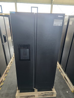 Hisense Side-by-Side MS91528FC, mit Wasser-/Eisspender, kein Festwasseranschluss dank Tank, EEK: C = 199 kWh/Jahr