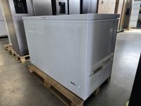 Hanseatic Gefriertruhe HGT128A, 128,5 cm breit, 300 l, EEK: A = 95 kWh/Jahr, 6 Gefrierkörbe, 4-Sterne-Gefrierfach